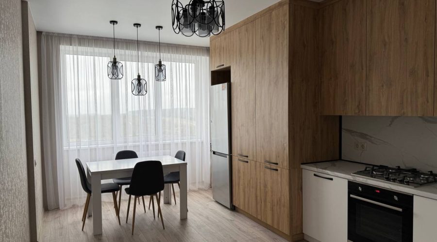 Продаж квартири 1 кімната 48 кв. м. Лісогринівецька (Озерна) Хмельницький