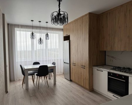 Продаж квартири 1 кімната 48 кв. м. Лісогринівецька (Озерна) Хмельницький
