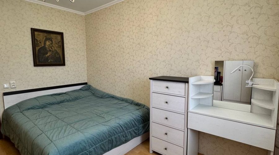 Продаж квартири 3 кімнати 75 кв. м. Залізняка (Озерна) Хмельницький