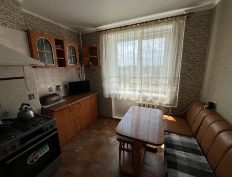 Продаж квартири 2 кімнати 78 кв. м. Марії Трембовецької (ж-д вокзал) Хмельницький
