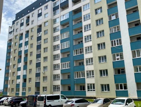 Продаж квартири 1 кімната 47 кв. м. Лісогринівецька (Озерна) Хмельницький