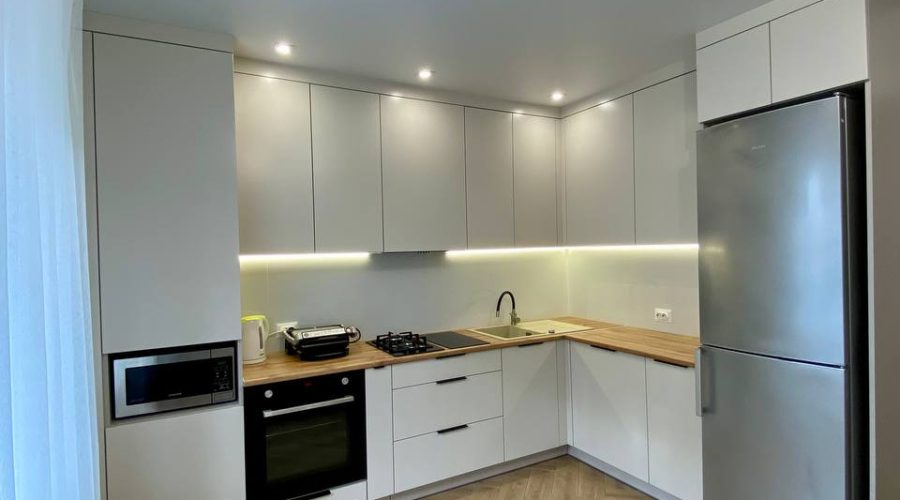 Продаж квартири 4 кімнати 102 кв. м. Проспект Миру (Виставка) Хмельницький
