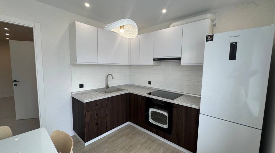 Продаж квартири 2 кімнати 78 кв. м. ЖК Grand Royal (Озерна) Хмельницький