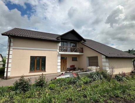 Продаж будинку 4 кімнати 295 кв. м. 9 сот. Лесі Українки (Гречани) Хмельницький