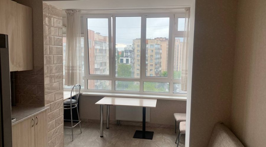 Оренда 2 кімнати 70 кв. м. Староміська (Центр) Хмельницький