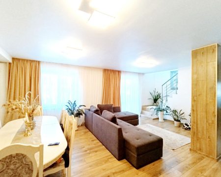 Оренда 3 кімнати 180 кв. м. 3 сот. ЖК «Eurovillage» (Виставка) Хмельницький