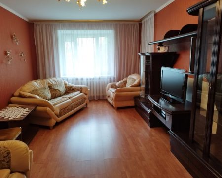 Оренда 1 кімната 46 кв. м. Панаса Мирного (Озерна) Хмельницький