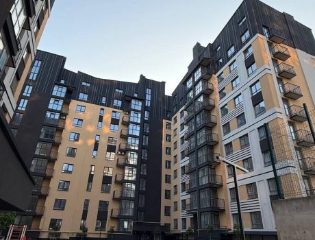 Продаж квартири 2 кімнати 67 кв. м. Панаса Мирного (Озерна) Хмельницький