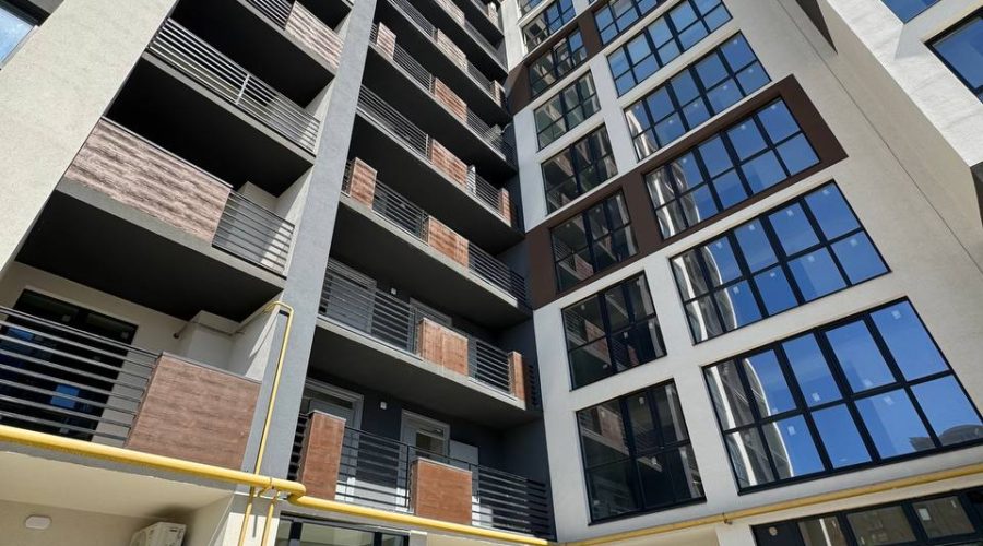 Продаж квартири 1 кімната 53 кв. м. ЖК Перлина Проскурова 3 (Виставка) Хмельницький