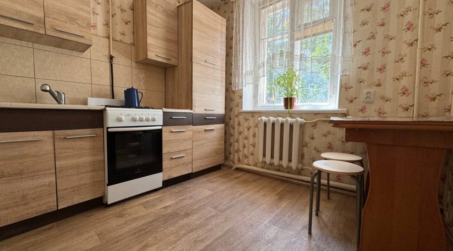 Оренда 2 кімнати Камʼянецька (Центр) Хмельницький