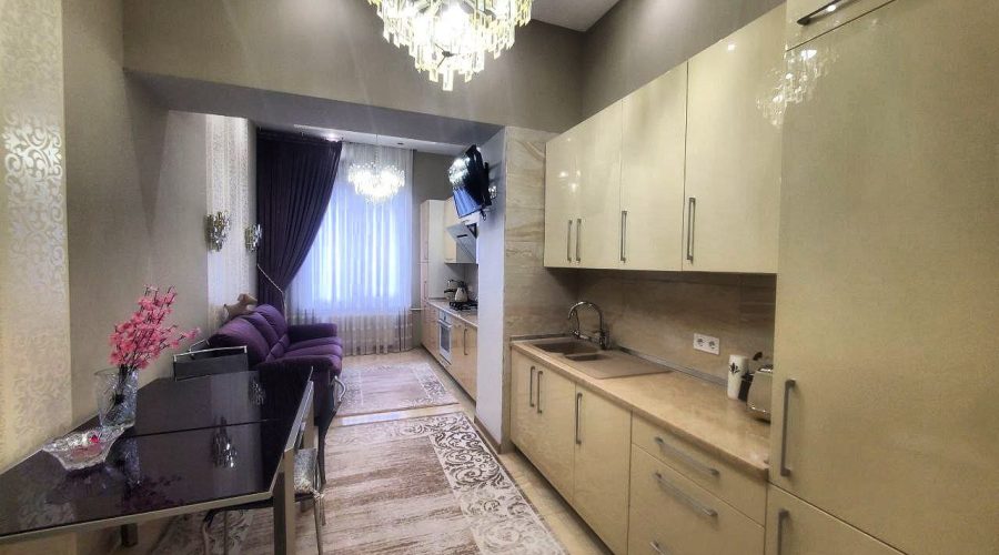 Продаж квартири 2 кімнати 89 кв. м. Старокостянтинівське шосе (Центр) Хмельницький