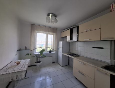 Продаж квартири 3 кімнати 63 кв. м. Прибузька (Центр) Хмельницький