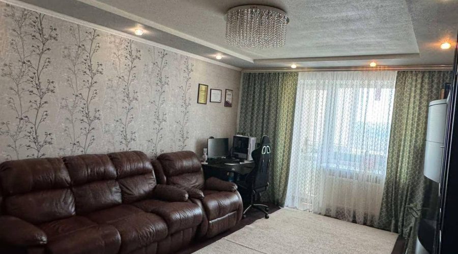 Продаж квартири 2 кімнати 69 кв. м. Проспект Миру (Виставка) Хмельницький