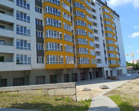 Продаж квартири 3 кімнати 85 кв. м. (Виставка) Хмельницький