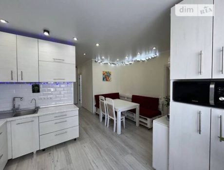 Продаж квартири 2 кімнати 56 кв. м. Кармелюка (Озерна) Хмельницький