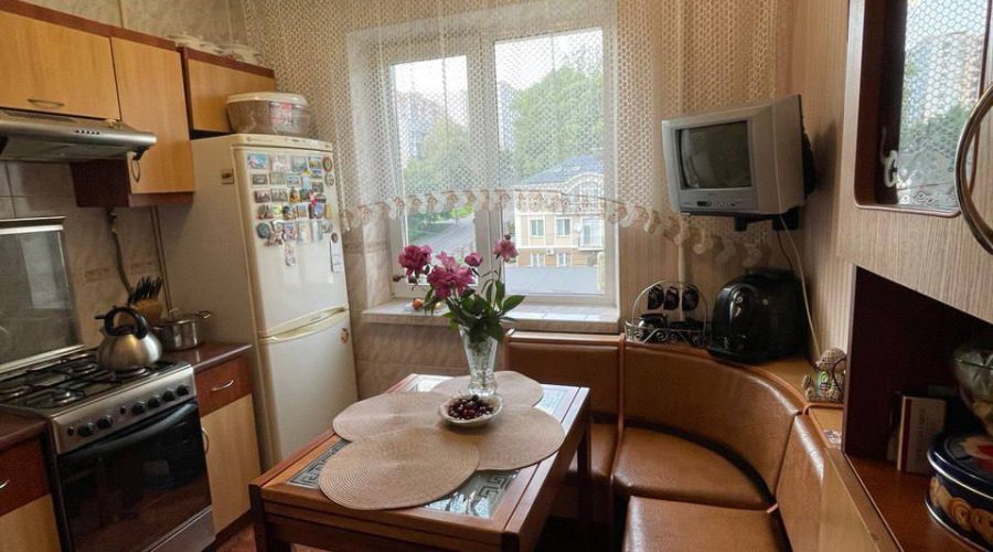 Оренда 3 кімнати 68 кв. м. Перемоги (Виставка) Хмельницький