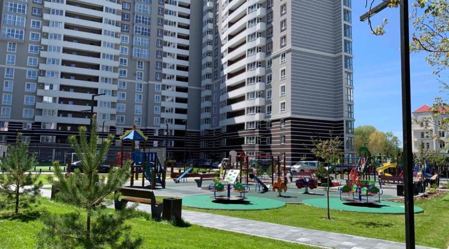 Продаж квартири 2 кімнати 70 кв. м. ЖК Над Бугом (Виставка) Хмельницький