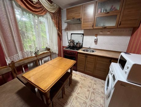 Оренда 1 кімната 50 кв. м. Зарічанська (Виставка) Хмельницький