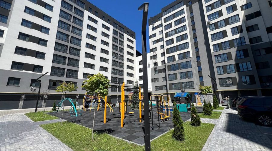 Продаж квартири 1 кімната 40 кв. м. ЖК Автобіографія (Виставка) Хмельницький