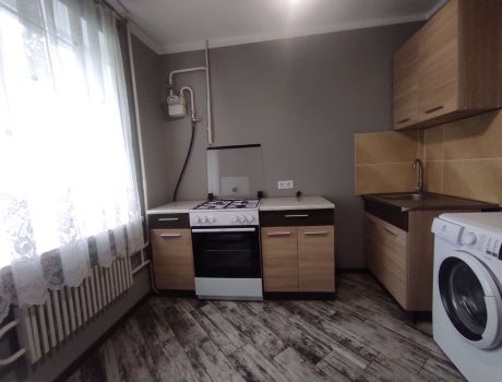 Оренда 2 кімнати 50 кв. м. Степана Бандери (Виставка) Хмельницький