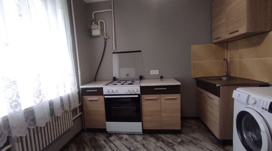 Оренда 2 кімнати 50 кв. м. Степана Бандери (Виставка) Хмельницький