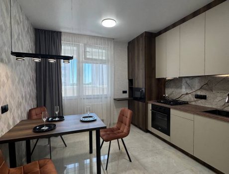 Продаж квартири 1 кімната 46 кв. м. Лісогринівецька (Озерна) Хмельницький
