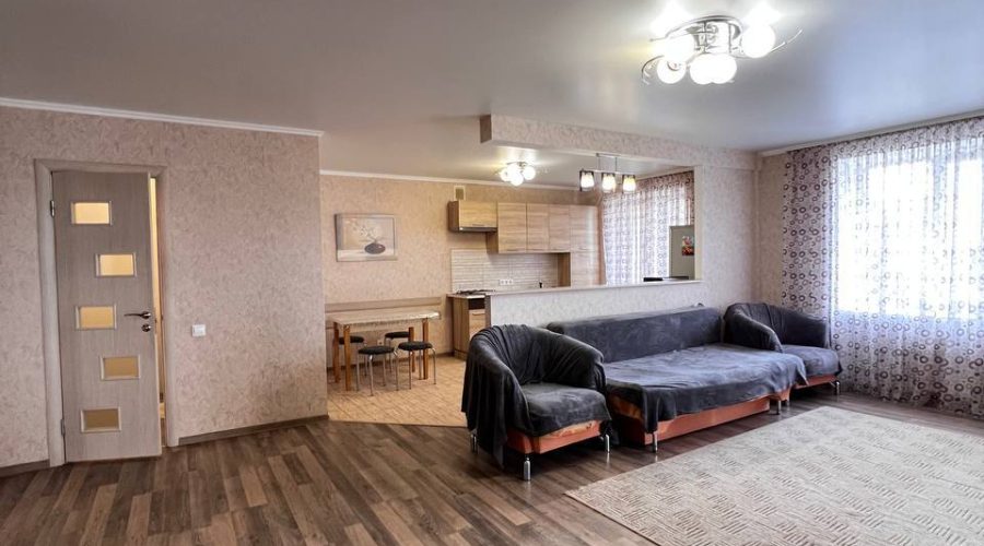 Продаж квартири 2 кімнати 93 кв. м. Зарічанська (Виставка) Хмельницький