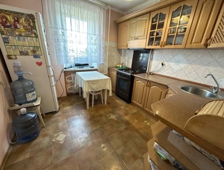 Продаж квартири 3 кімнати 63 кв. м. Георгія Гонгадзе (Гречани) Хмельницький