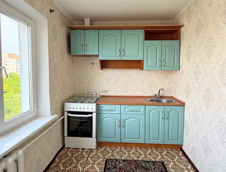 Оренда 1 кімната 32 кв. м. Степана Бандери (Виставка) Хмельницький