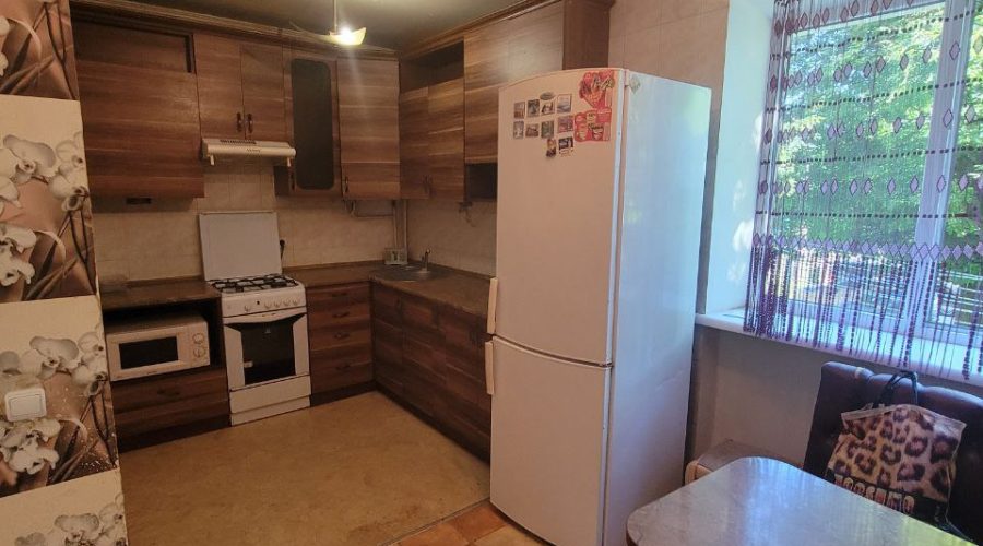 Продаж квартири 3 кімнати 49 кв. м. Проспект Миру (Виставка) Хмельницький