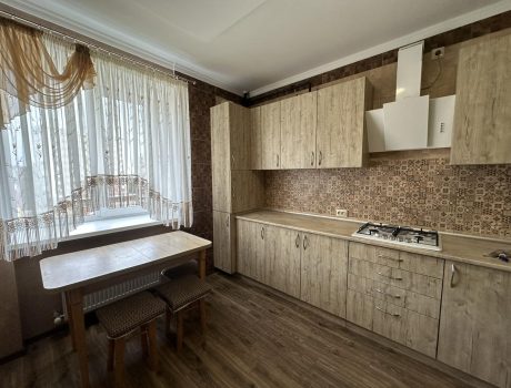 Оренда 1 кімната 46 кв. м. М. Залізняка (Озерна) Хмельницький