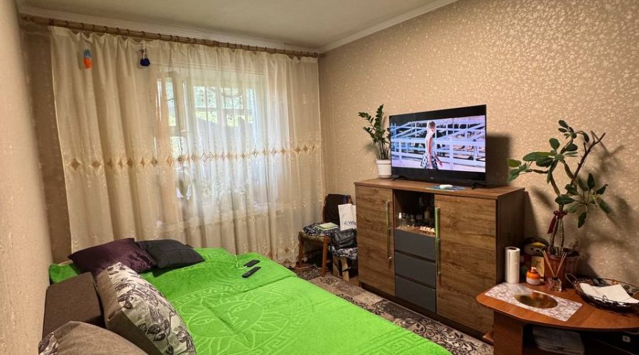 Продаж квартири 6 кімнат 121 кв. м. Трудова (Заготзерно) Хмельницький