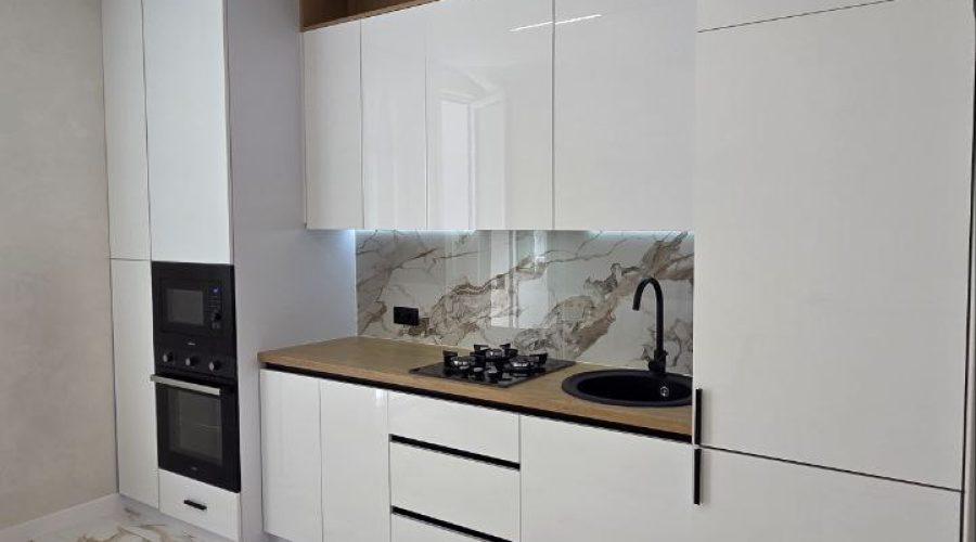 Продаж квартири 1 кімната 46 кв. м. Лісогринівецька (Озерна) Хмельницький