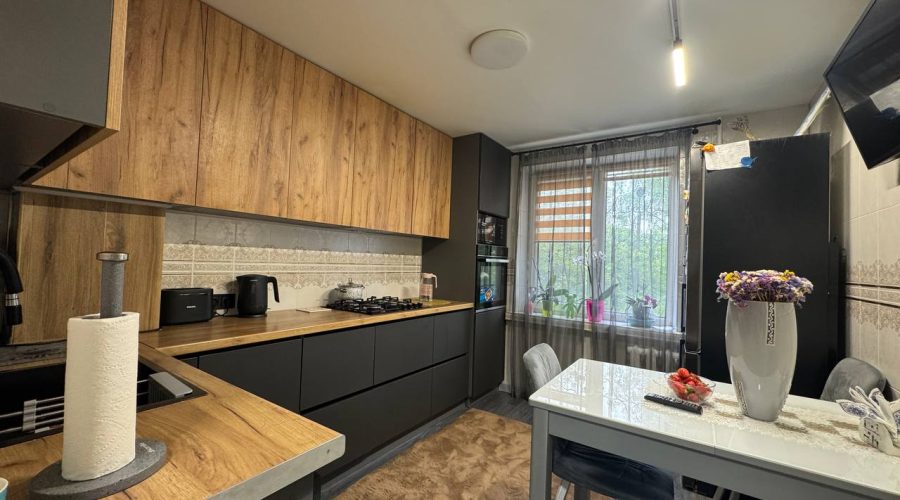 Продаж квартири 3 кімнати 62 кв. м. Прибузька (Центр) Хмельницький