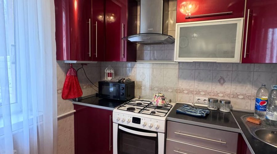 Оренда 3 кімнати Озерна (Виставка) Хмельницький