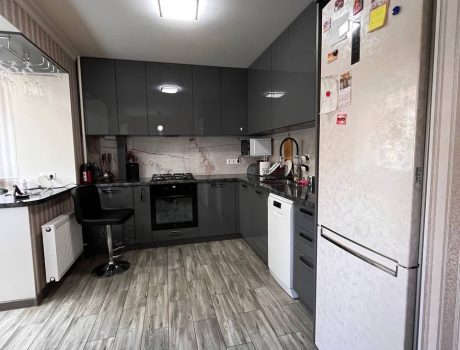 Продаж квартири 3 кімнати 64 кв. м. Гастелло (Дубове) Хмельницький
