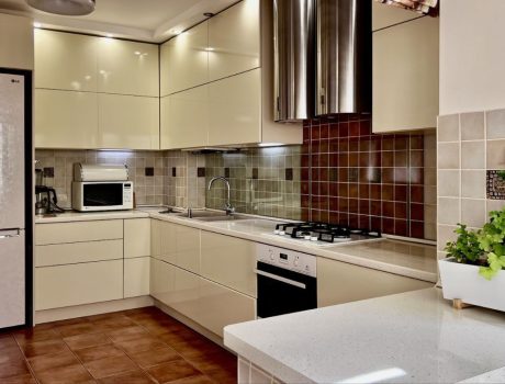 Продаж квартири 3 кімнати 91 кв. м. Бандери (Виставка) Хмельницький