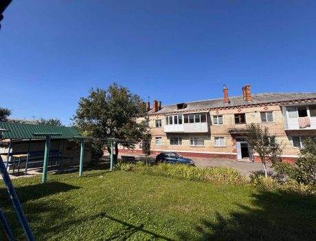 Продаж квартири 3 кімнати 45 кв. м. Волочиська (Гречани) Хмельницький
