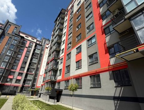 Продаж квартири 2 кімнати 65 кв. м. ЖК Вінницький (Виставка) Хмельницький