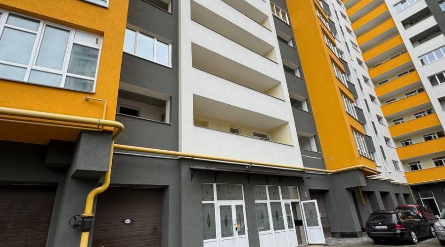 Продаж квартири 2 кімнати 80 кв. м. ЖК Рауш (Озерна) Хмельницький