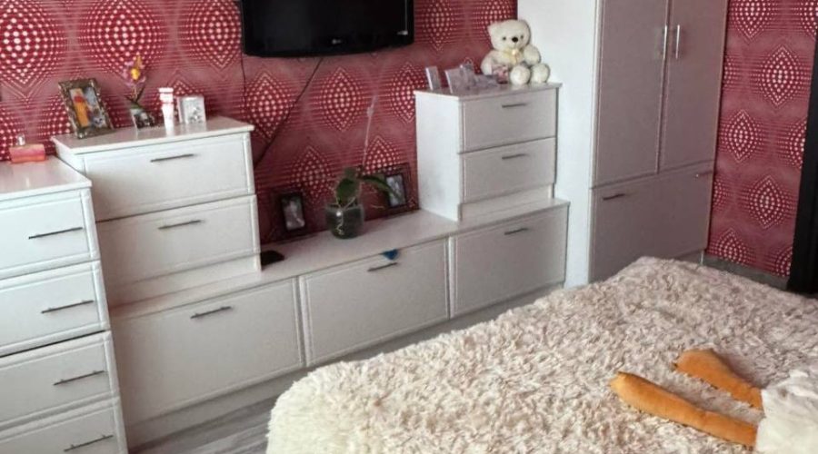 Продаж квартири 2 кімнати 69 кв. м. Проспект Миру (Виставка) Хмельницький