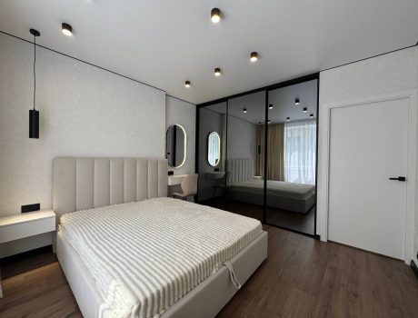 Продаж квартири 1 кімната 45 кв. м. Лісогринівецька (Озерна) Хмельницький