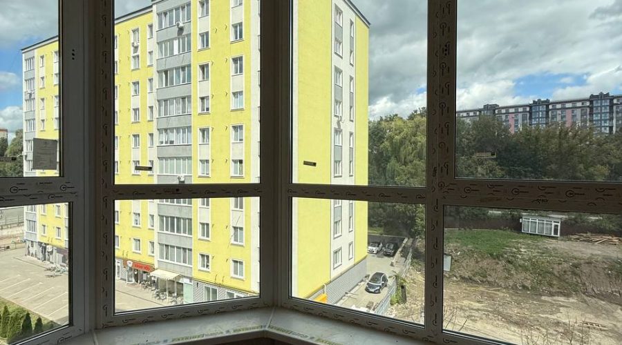 Продаж квартири 2 кімнати 69 кв. м. ЖК Прованс (Виставка) Хмельницький