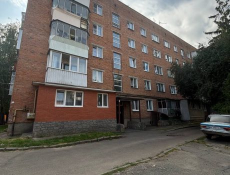 Продаж квартири 1 кімната 29 кв. м. Спортивна (Заготзерно) Хмельницький
