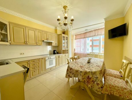 Оренда 3 кімнати 102 кв. м. Старокост.шосе (Виставка) Хмельницький