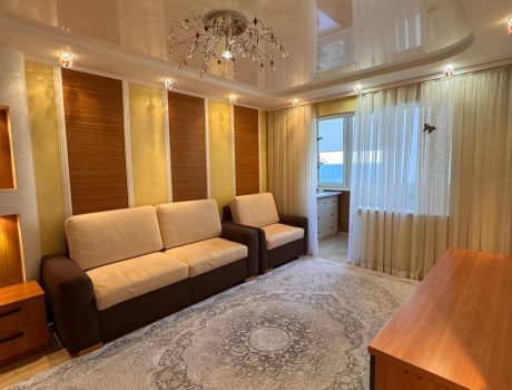 Продаж квартири 2 кімнати 50 кв. м. Курчатова (Гречани) Хмельницький