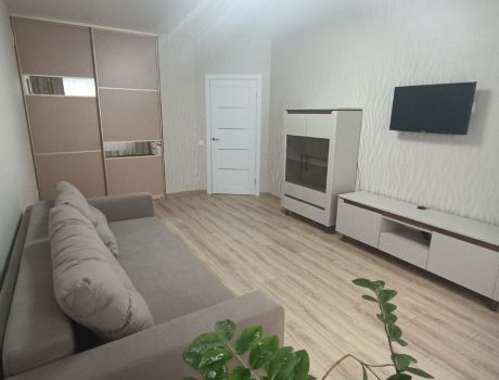 Оренда 1 кімната 47 кв. м. Старокост.шосе (Виставка) Хмельницький