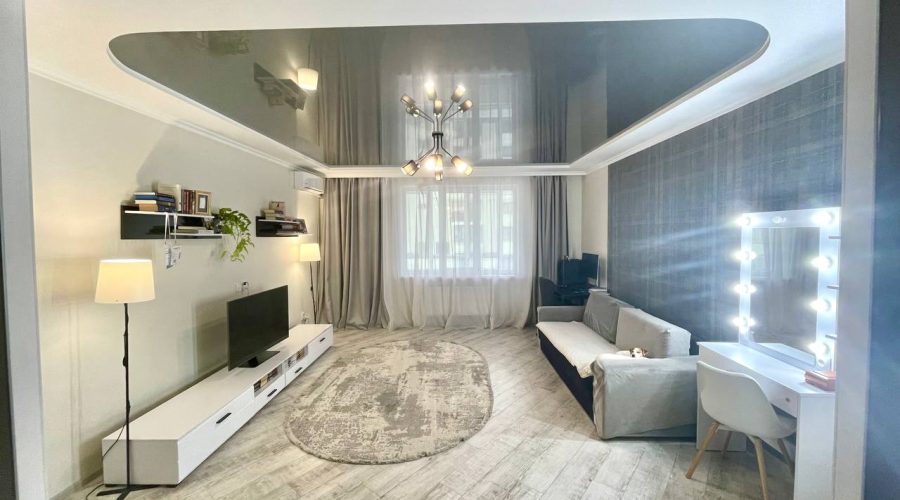 Продаж квартири 3 кімнати 108 кв. м. Городня (Центр) Хмельницький