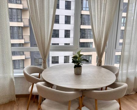 Продаж квартири 2 кімнати 73 кв. м. Зарічанська (Виставка) Хмельницький