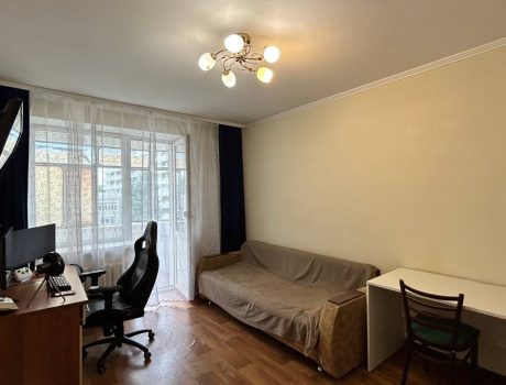 Продаж квартири 2 кімнати 43 кв. м. Франка (Центр) Хмельницький